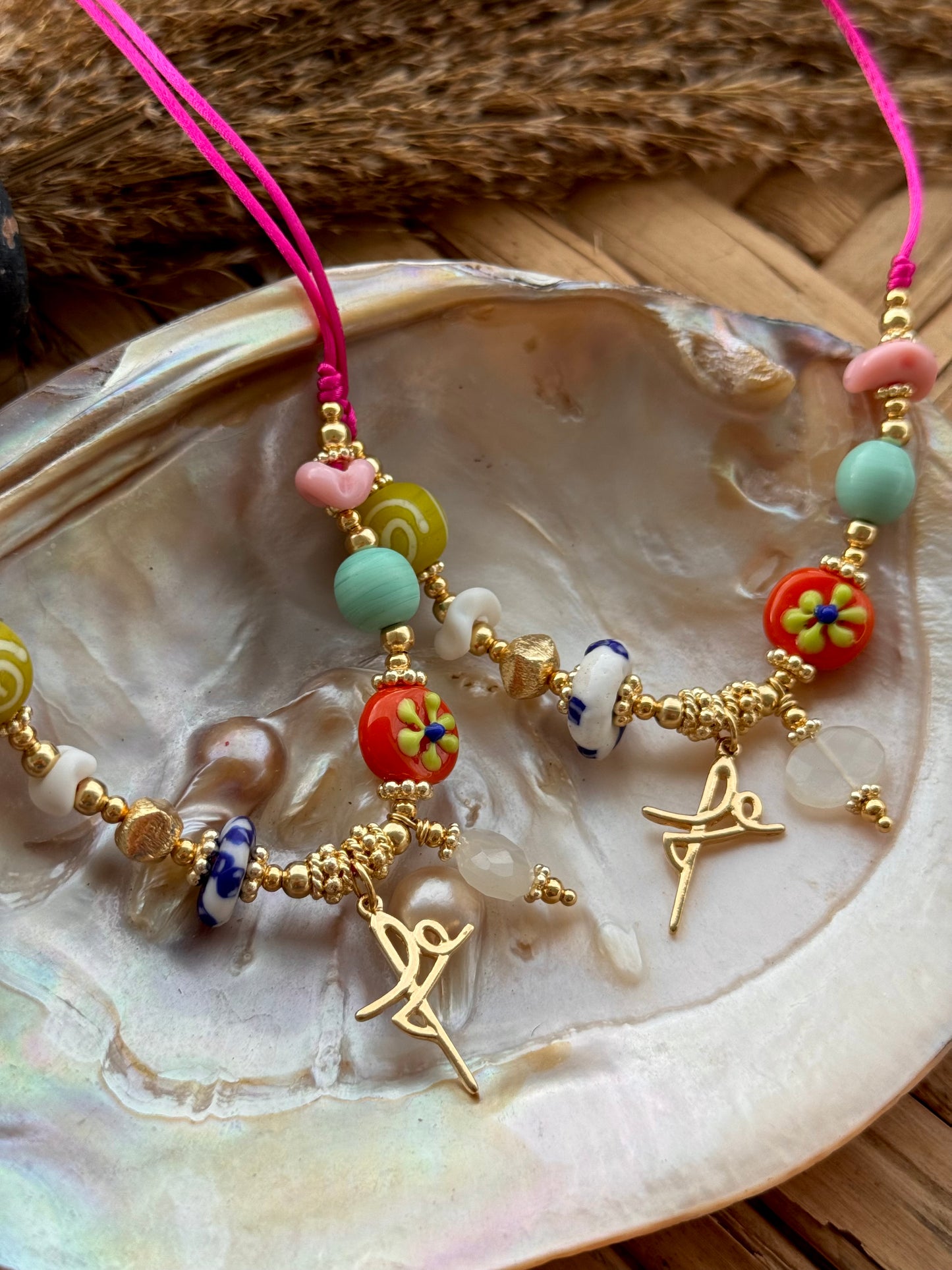 Fe necklace