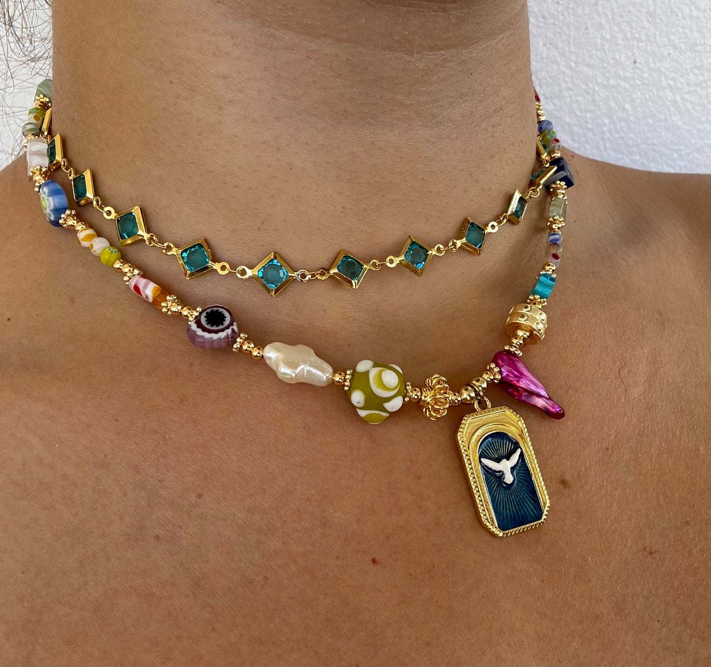 Espíritu Santo necklace