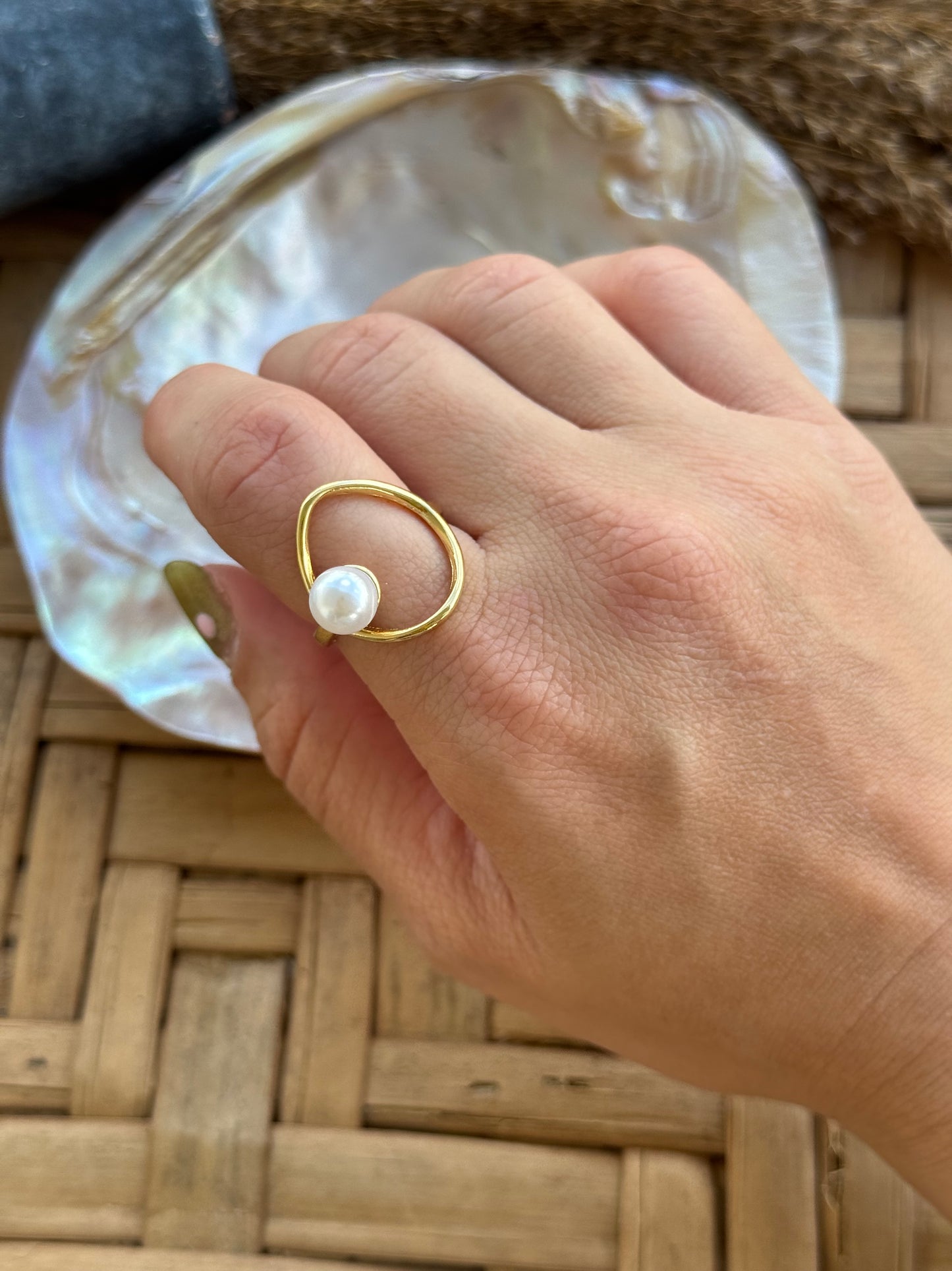 Antonella ring