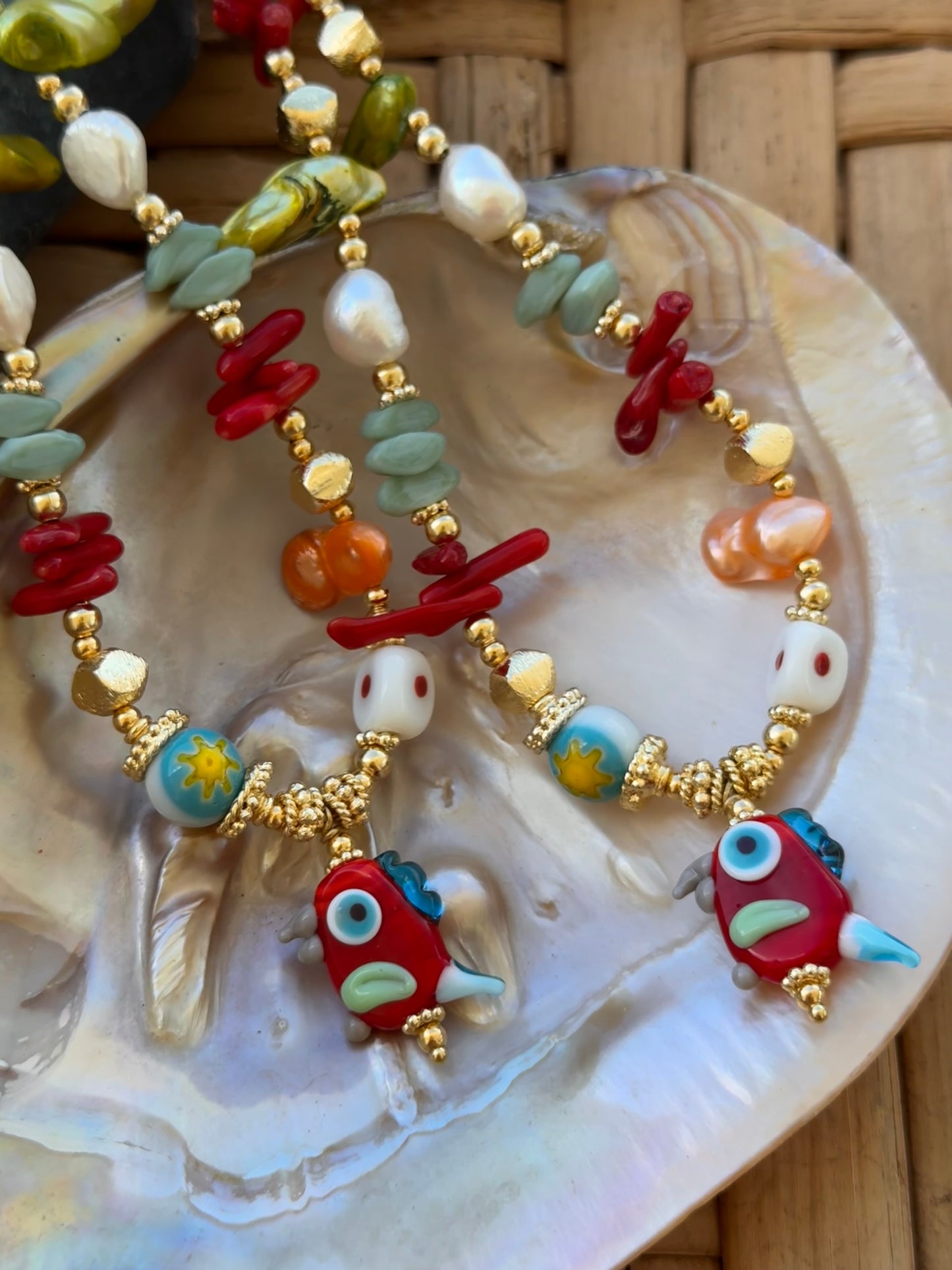 Amazonas guacamayo necklace