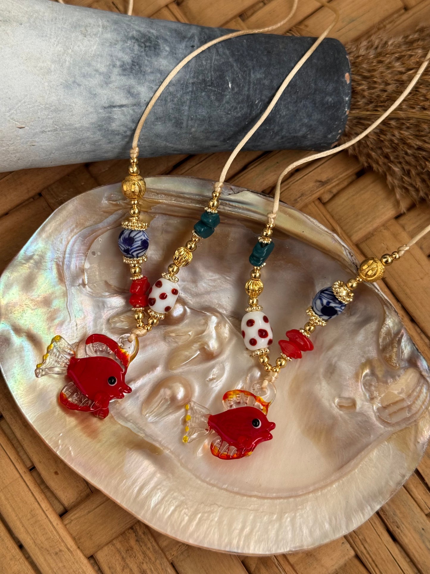 Tropico fish necklace