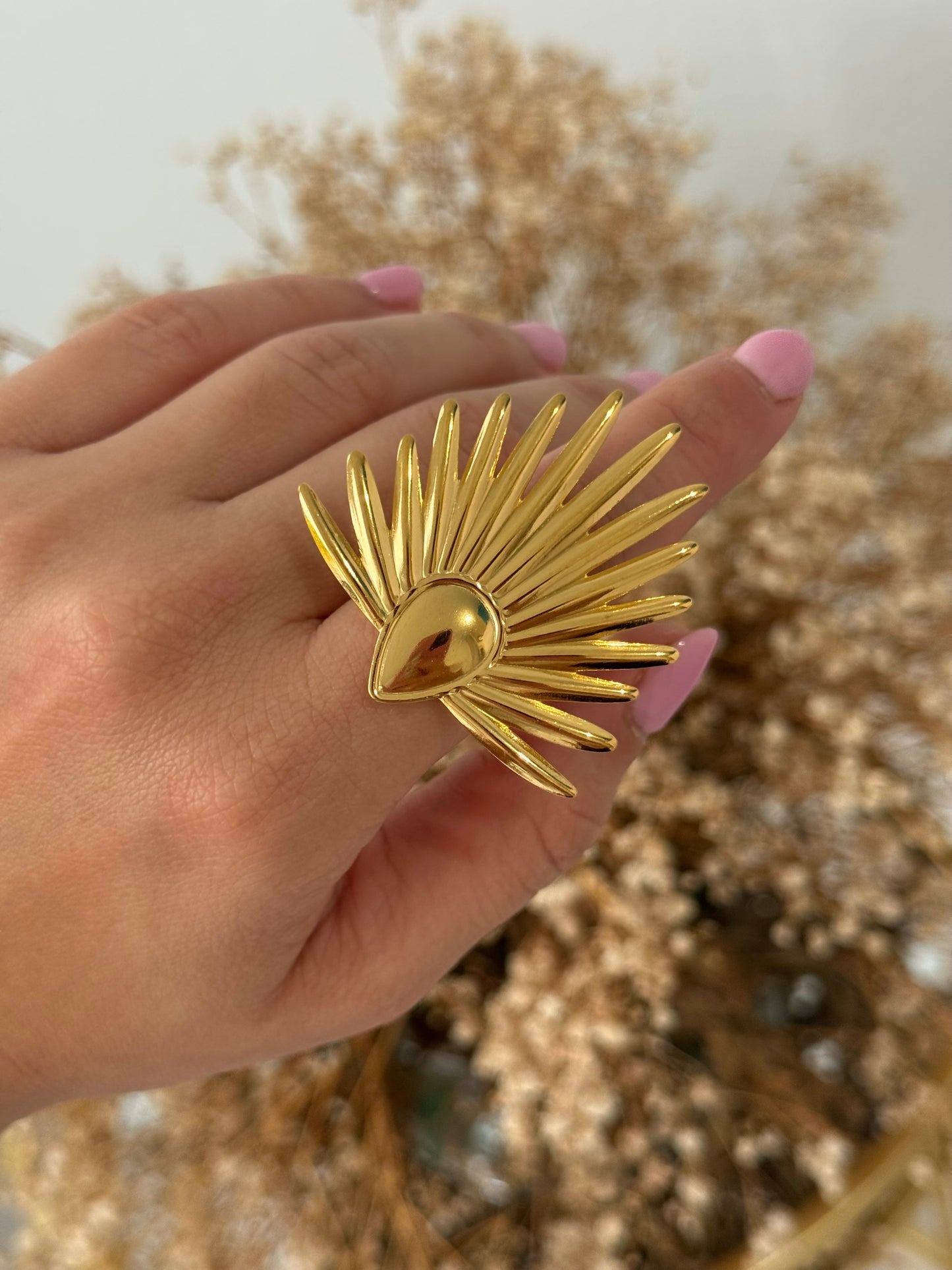 Rebeca ring