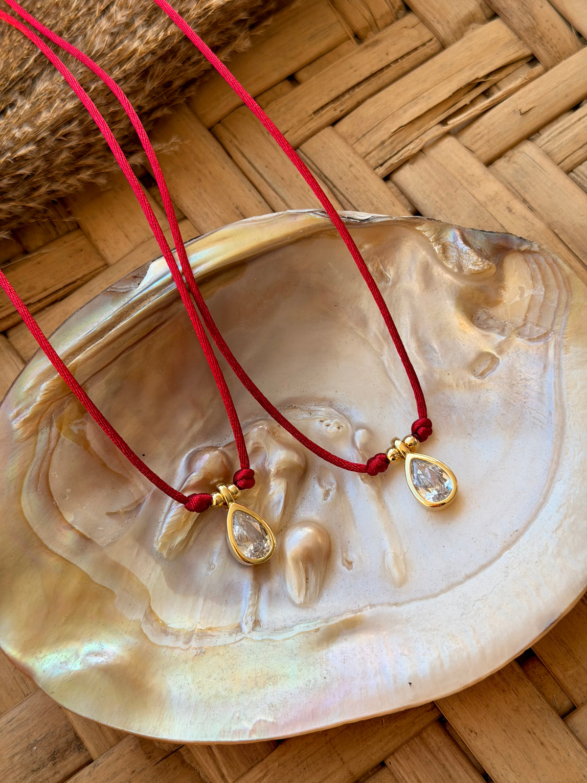 Gotita necklace