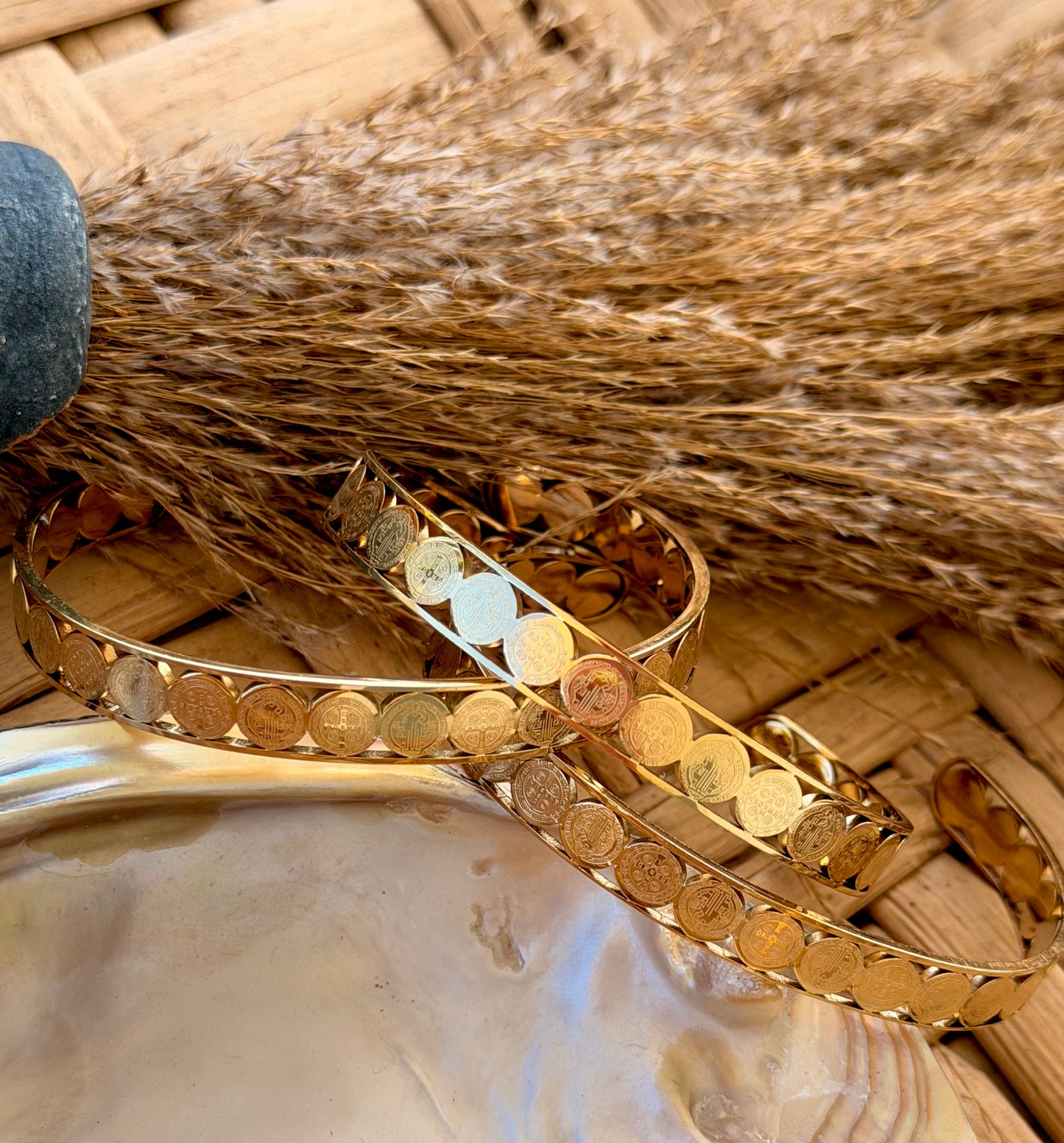 San Benito bangle thin