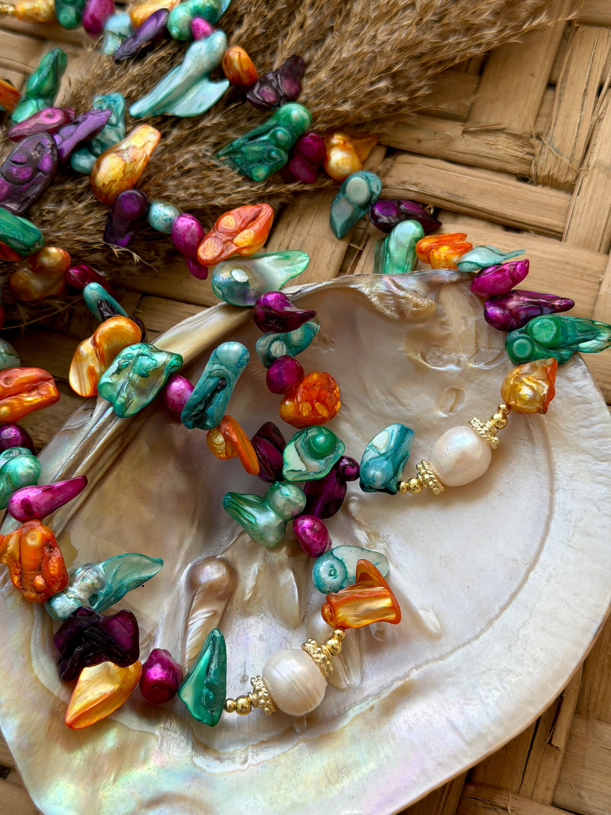 Paula pearl necklace