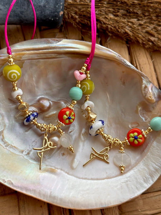 Fe necklace