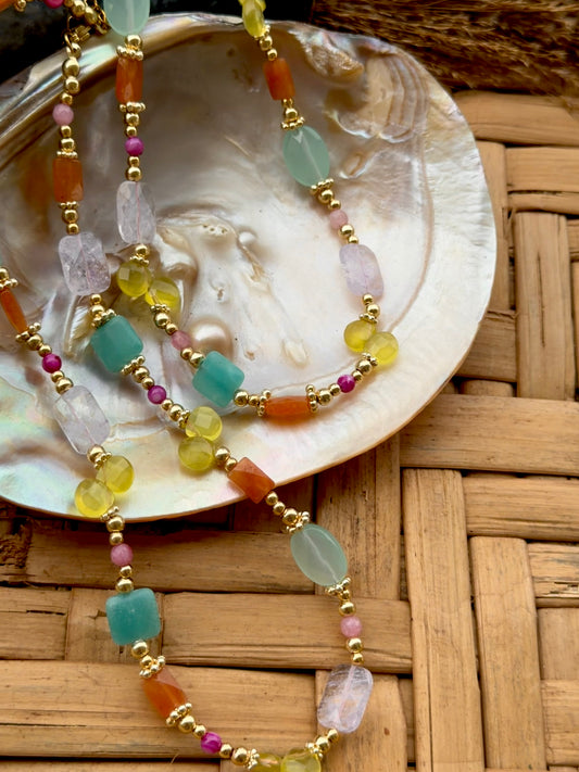 Gitana choker