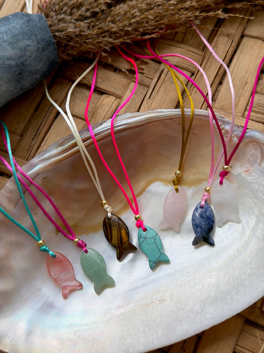 Fishie gems necklace