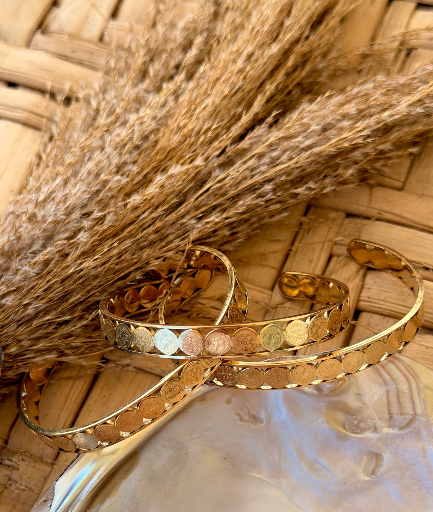 San Benito bangle thin