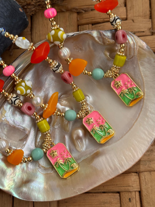 Isla necklace