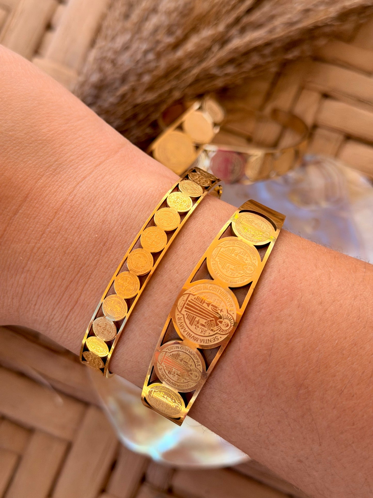 San Benito bangle thin