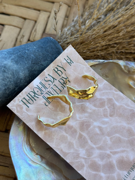 Textured hoops