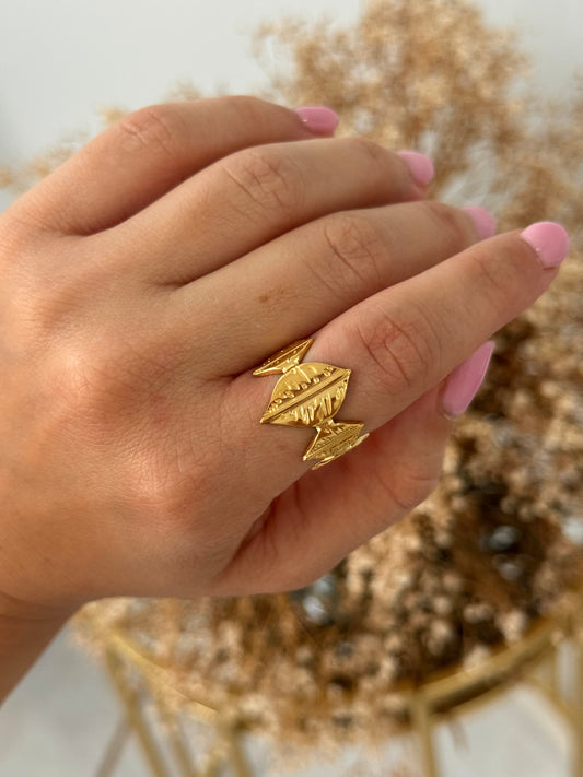 Marena ring