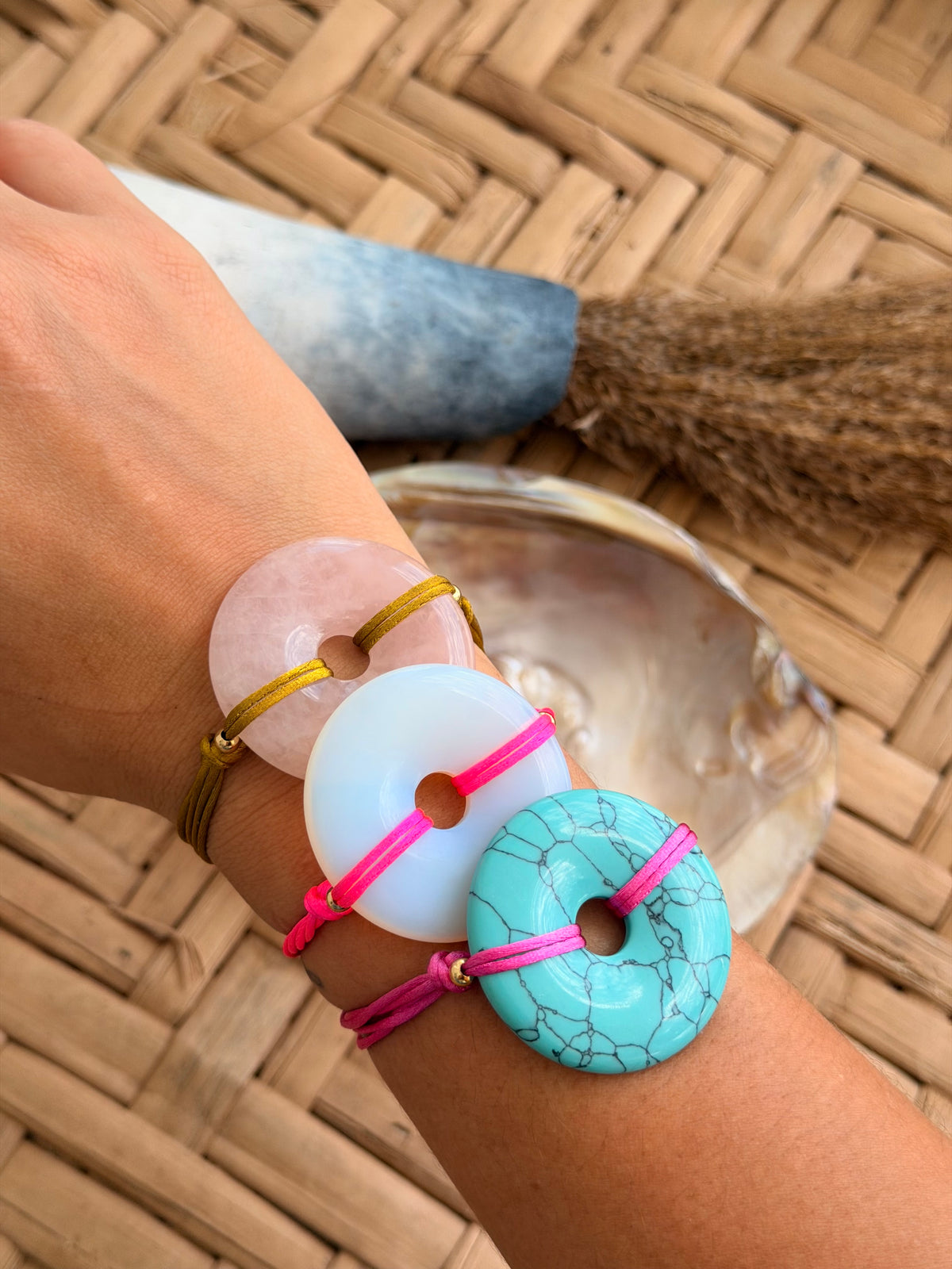 Big donut bracelet