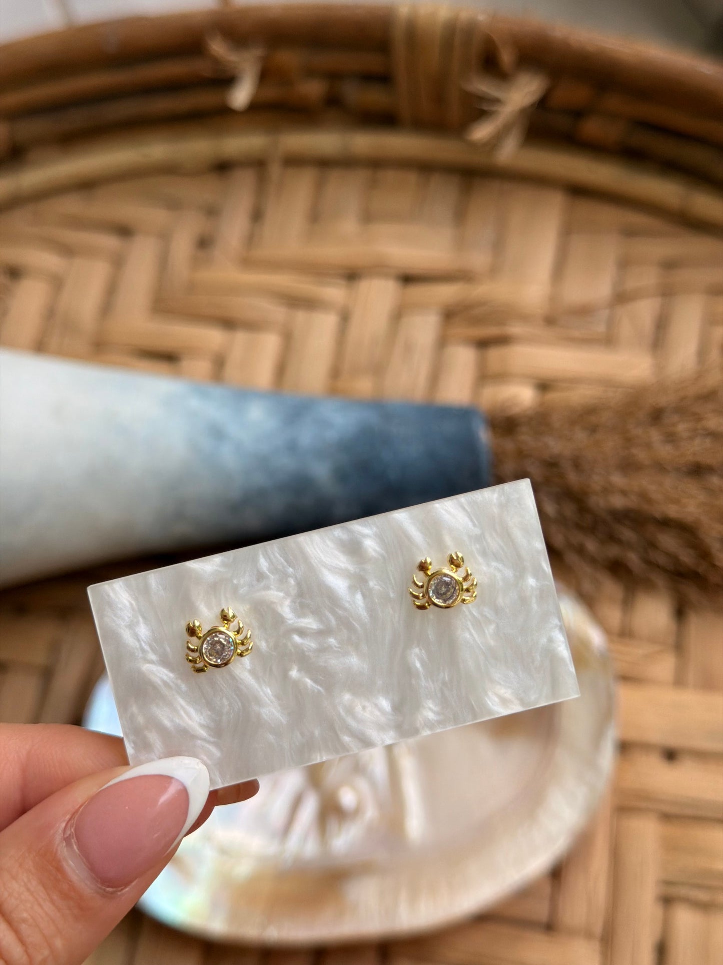 Crabby earrings