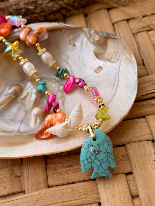 Turquesa fish necklace