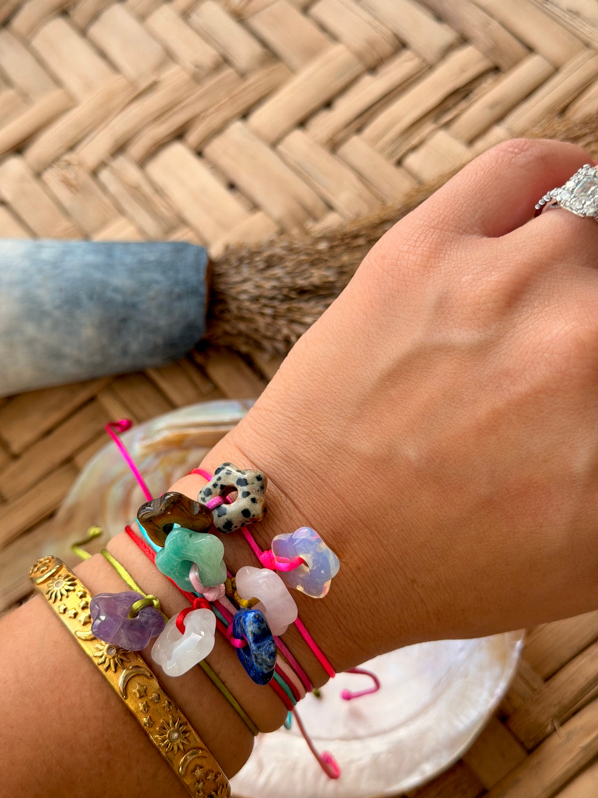 Florecita gems bracelet