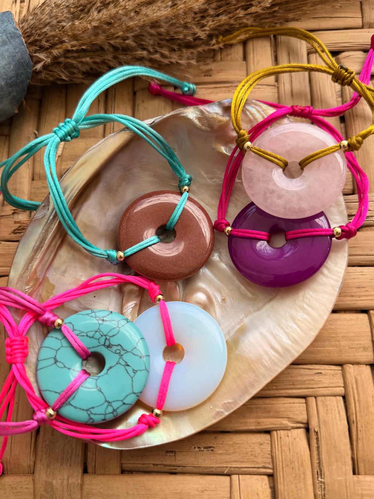 Big donut bracelet