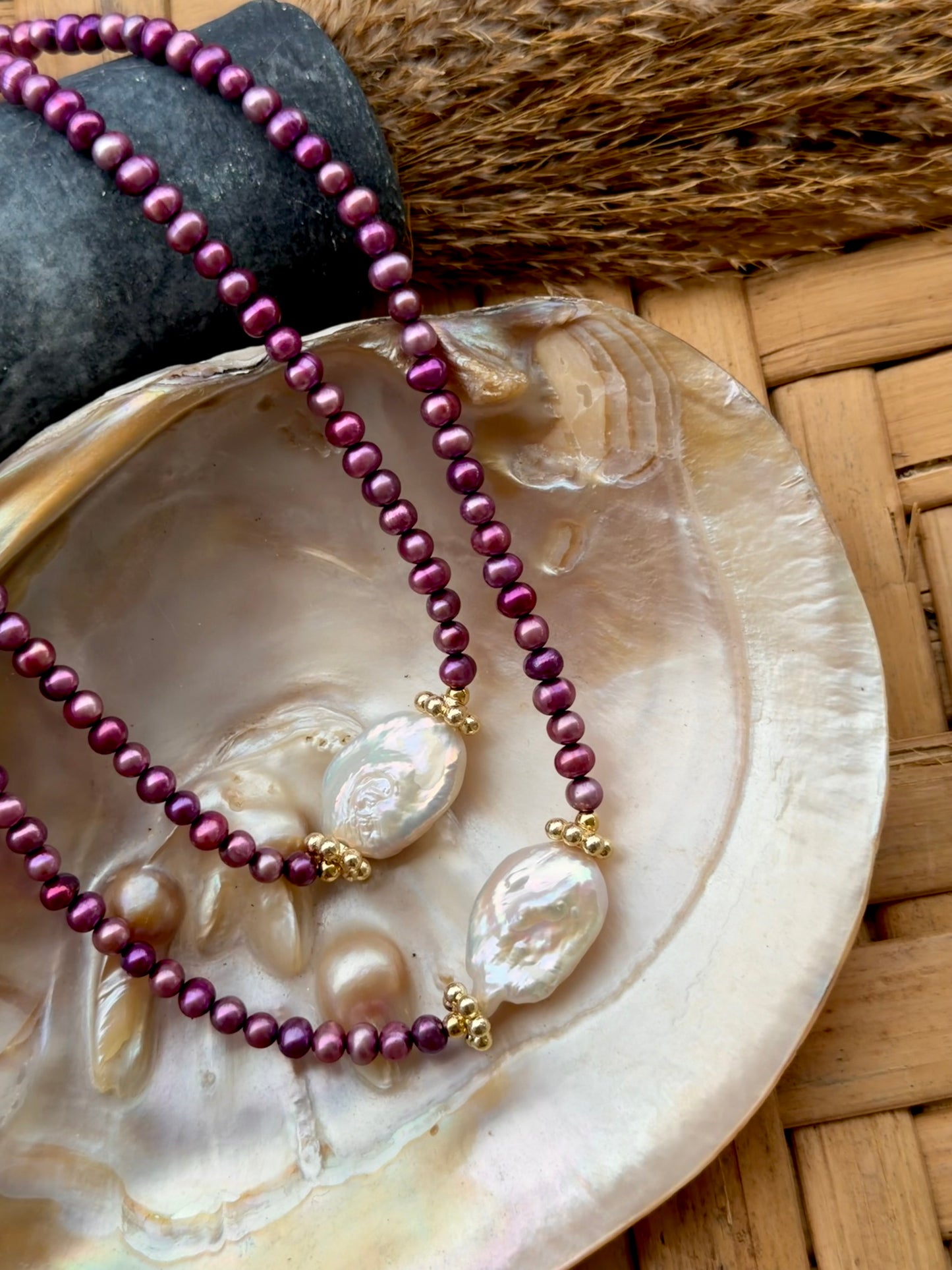 Pearl purple choker